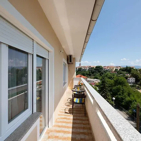 Apartment In Vrbnik/insel Krk 13610 *